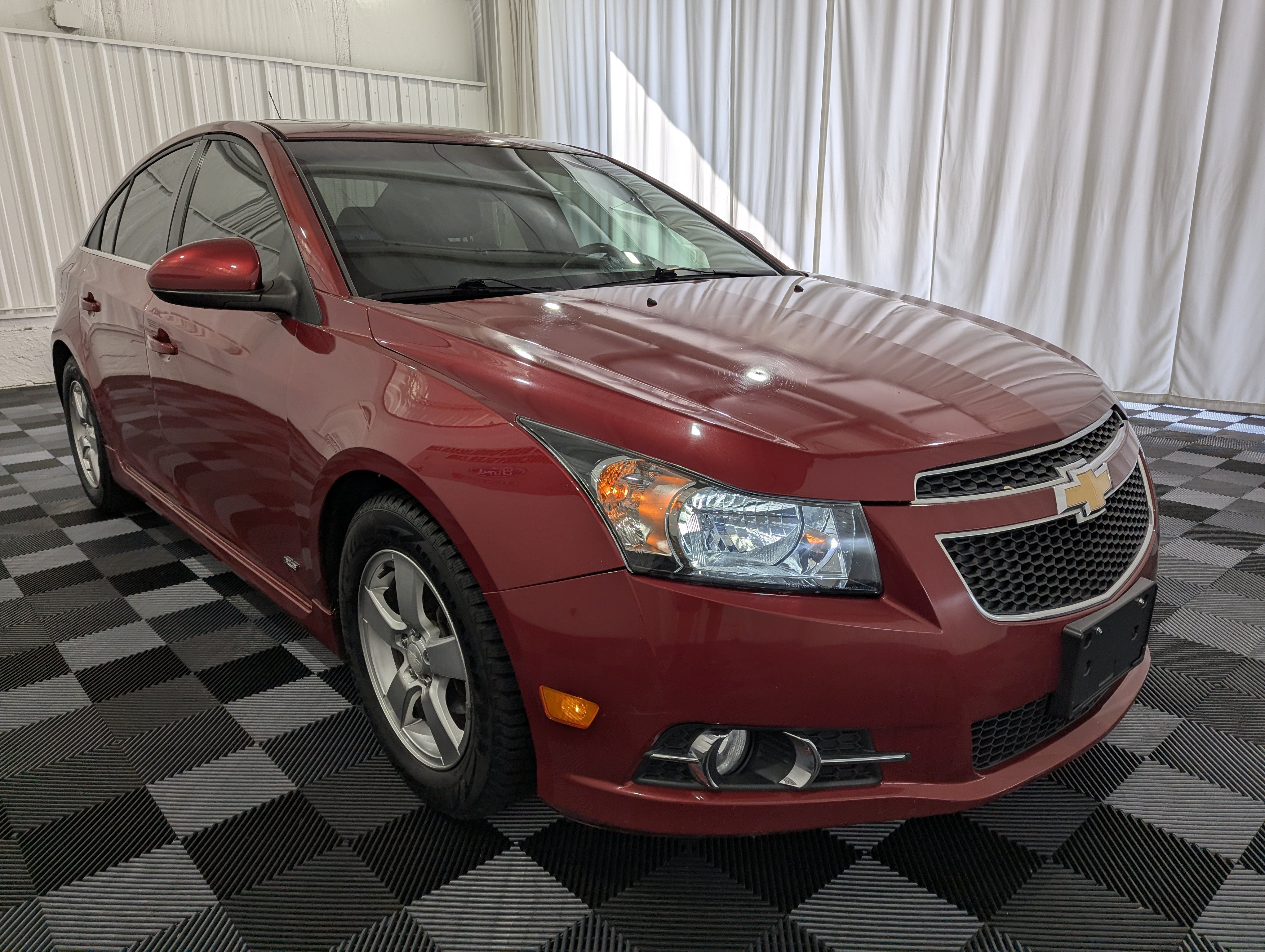 2012 Chevrolet Cruze — detail view
